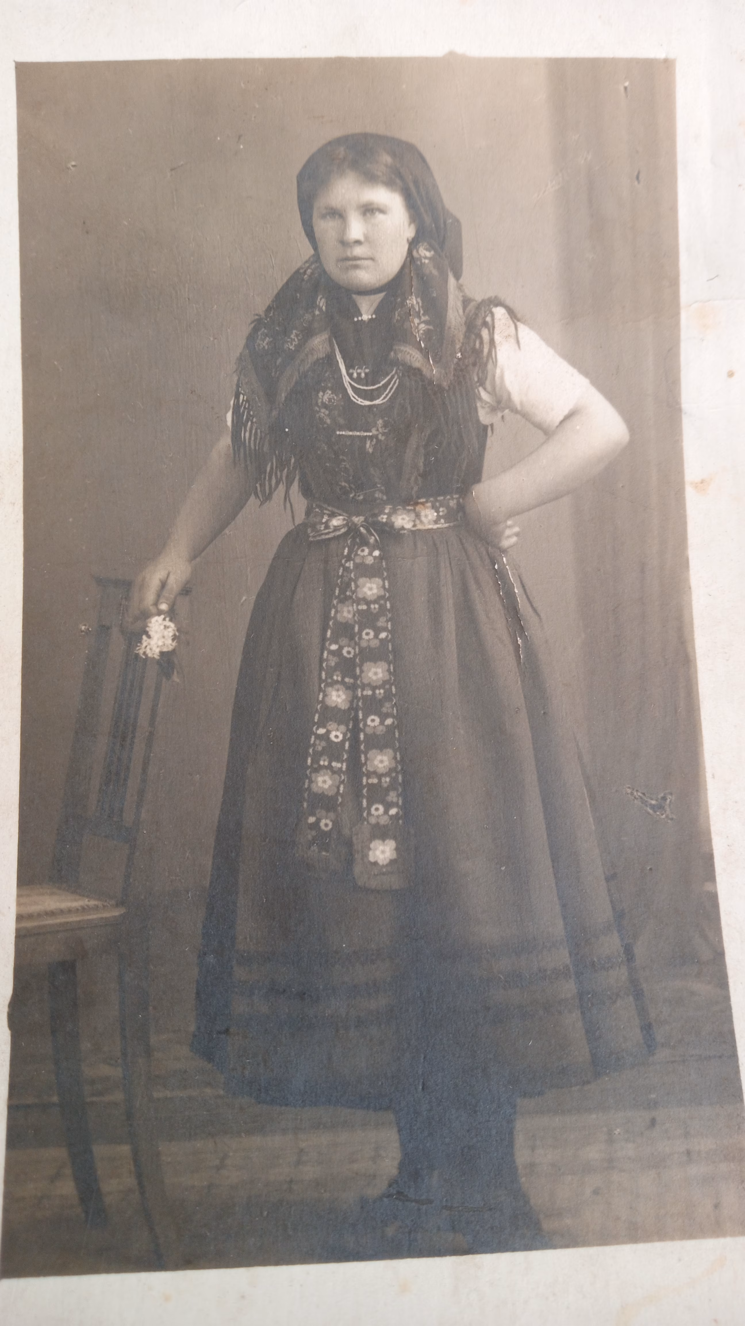 ../_images/tracht--ohne__schuerze.avif